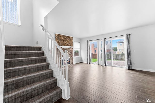 16851 Silverado Drive, Southgate, MI 48195