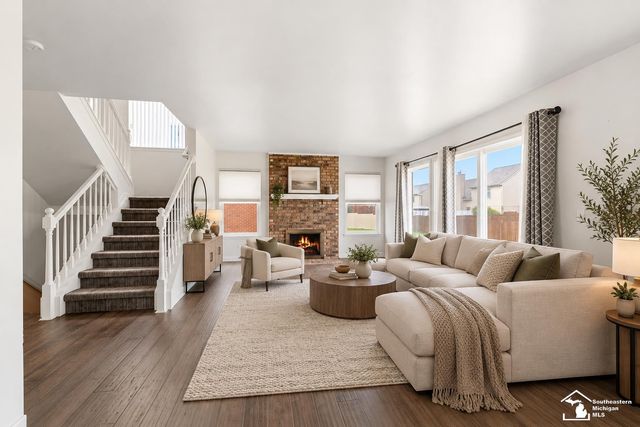 16851 Silverado Drive, Southgate, MI 48195