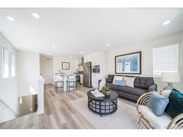 10350 Tucson Pl, Commerce City, CO 80022