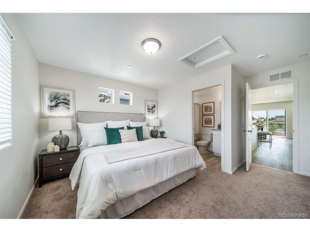 10350 Tucson Pl, Commerce City, CO 80022