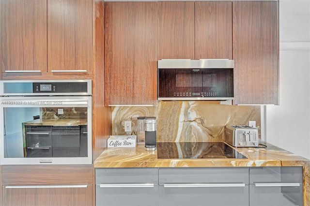 5005 Johnson St, Hollywood, FL 33021