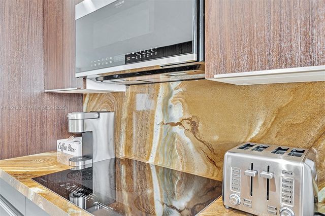 5005 Johnson St, Hollywood, FL 33021