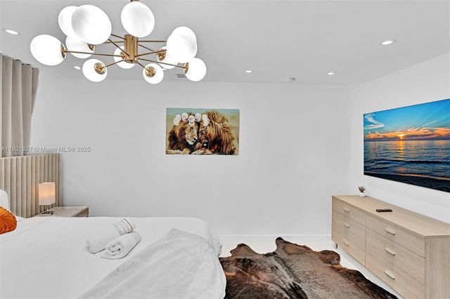 5005 Johnson St, Hollywood, FL 33021