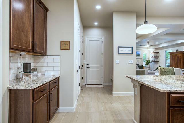 7742 Majesty Court NW, Albuquerque, NM 87107