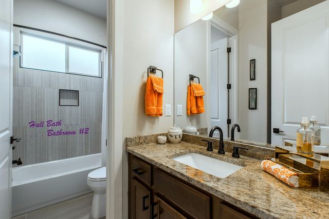 7742 Majesty Court NW, Albuquerque, NM 87107