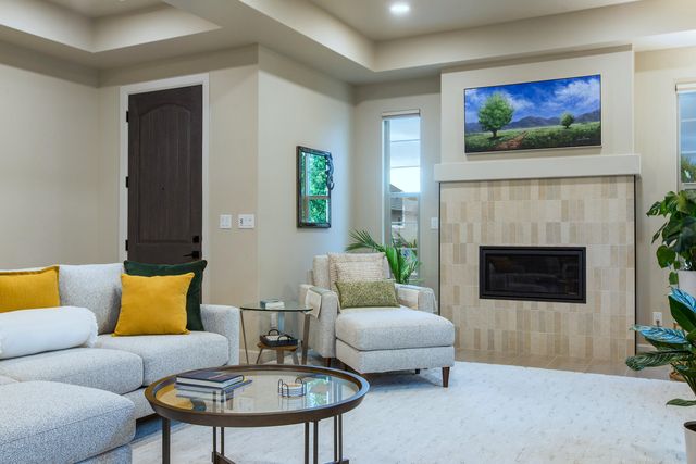 7742 Majesty Court NW, Albuquerque, NM 87107