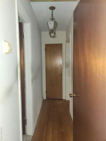 3237 Rawlins Avenue, Bronx, NY 10465