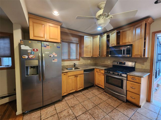 3237 Rawlins Avenue, Bronx, NY 10465