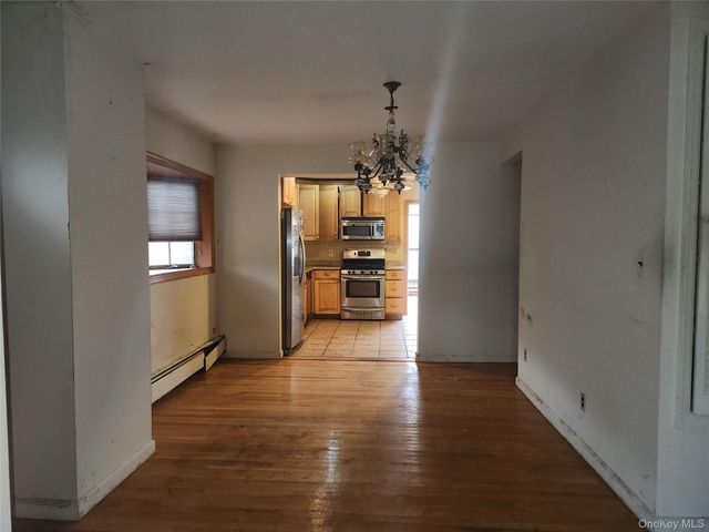 3237 Rawlins Avenue, Bronx, NY 10465