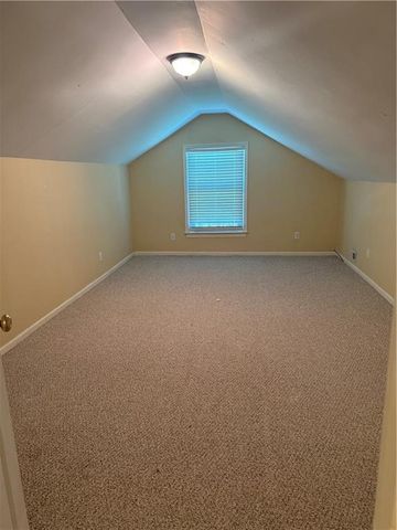 510 Shawn Crest Lane, Richmond, MO 64085