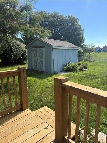 510 Shawn Crest Lane, Richmond, MO 64085