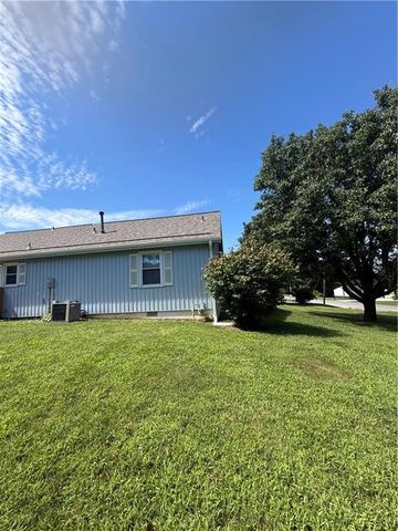 510 Shawn Crest Lane, Richmond, MO 64085