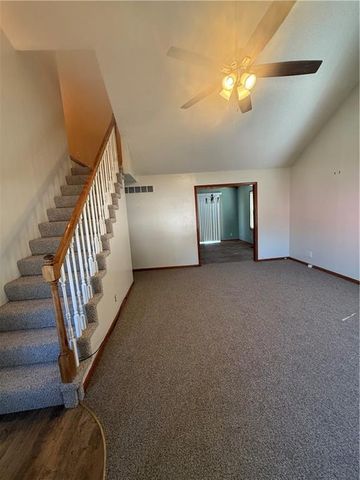 510 Shawn Crest Lane, Richmond, MO 64085