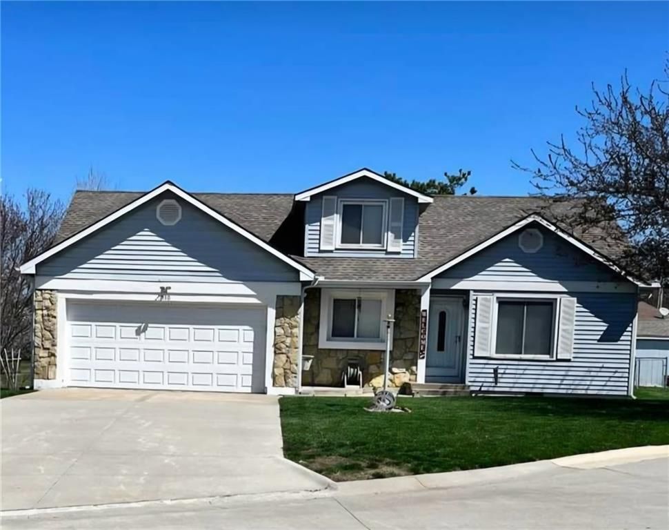 510 Shawn Crest Lane, Richmond, MO 64085