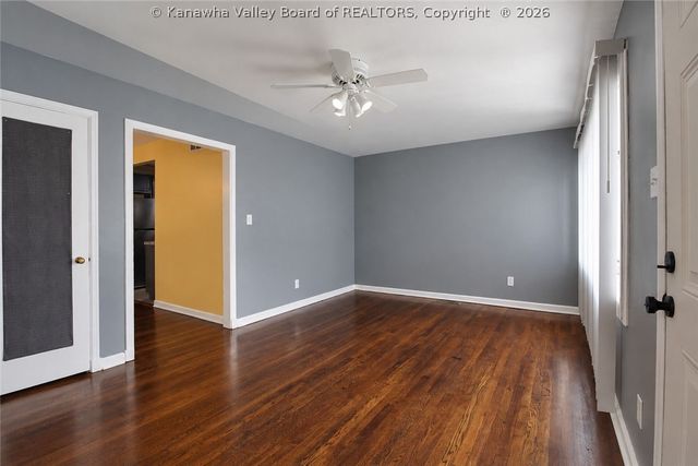 4726 Washington Avenue Se, Charleston, WV 25304