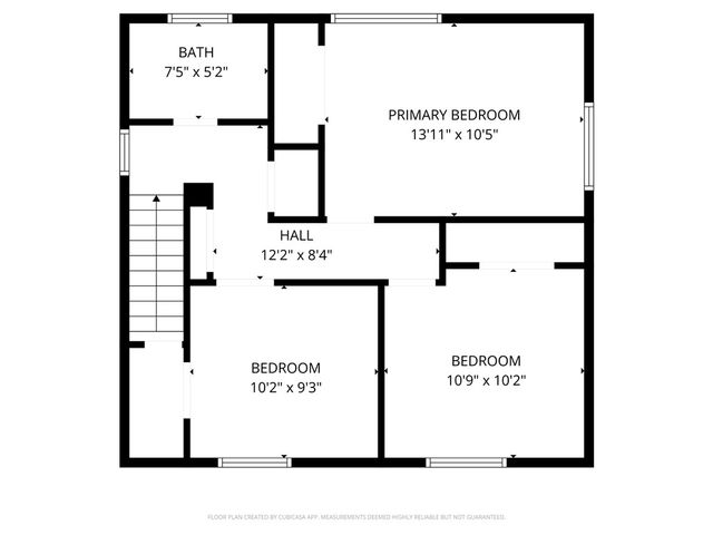 3033 Universal Rd, Penn Hills, PA 15235