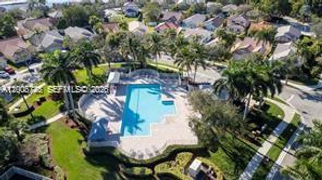1919 Madeira Dr 4, Weston, FL 33327