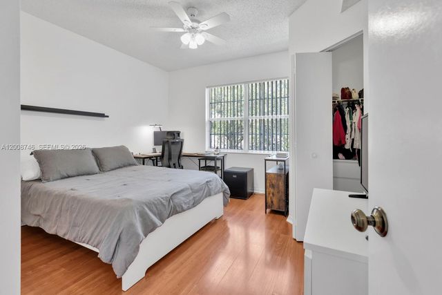 1919 Madeira Dr 4, Weston, FL 33327