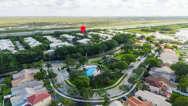 1919 Madeira Dr 4, Weston, FL 33327