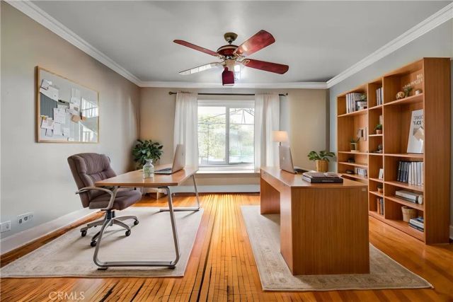 2401 E Avalon, Santa Ana, CA 92705