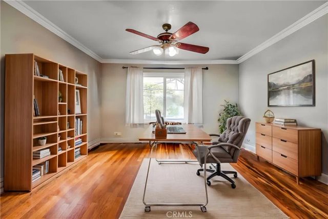 2401 E Avalon, Santa Ana, CA 92705