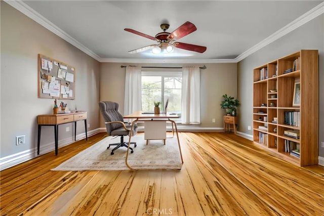 2401 E Avalon, Santa Ana, CA 92705