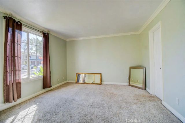 2401 E Avalon, Santa Ana, CA 92705