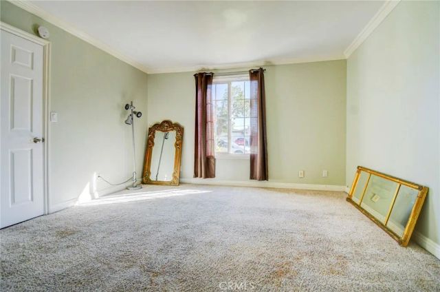 2401 E Avalon, Santa Ana, CA 92705