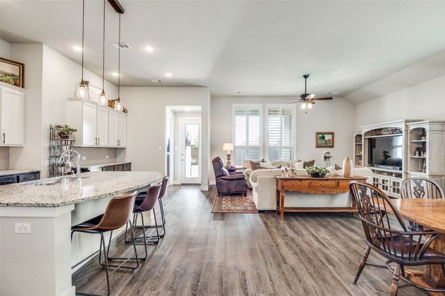 1412 Eclipse Road, Aubrey, TX 76227