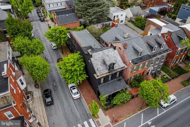 449 W WALNUT ST, Lancaster, PA 17603