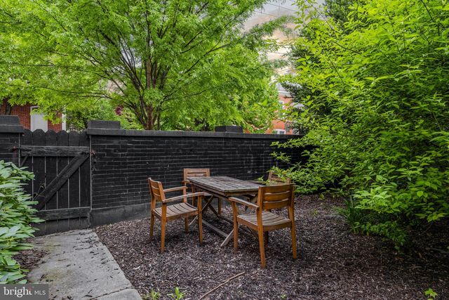 449 W WALNUT ST, Lancaster, PA 17603