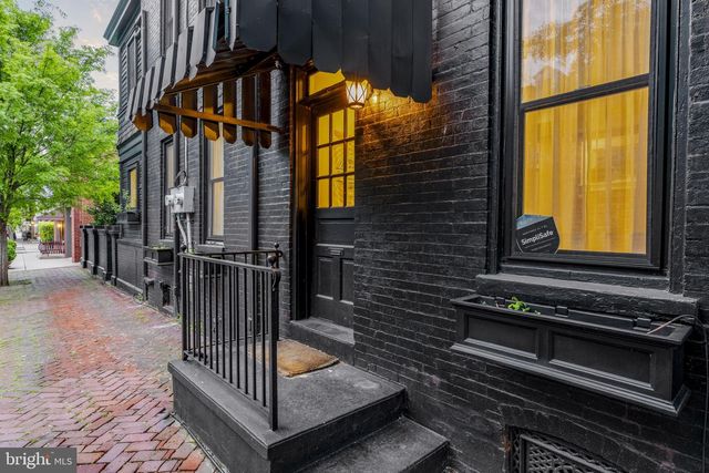 449 W WALNUT ST, Lancaster, PA 17603