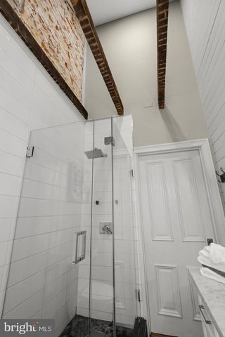 449 W WALNUT ST, Lancaster, PA 17603