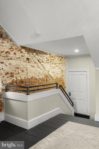 449 W WALNUT ST, Lancaster, PA 17603