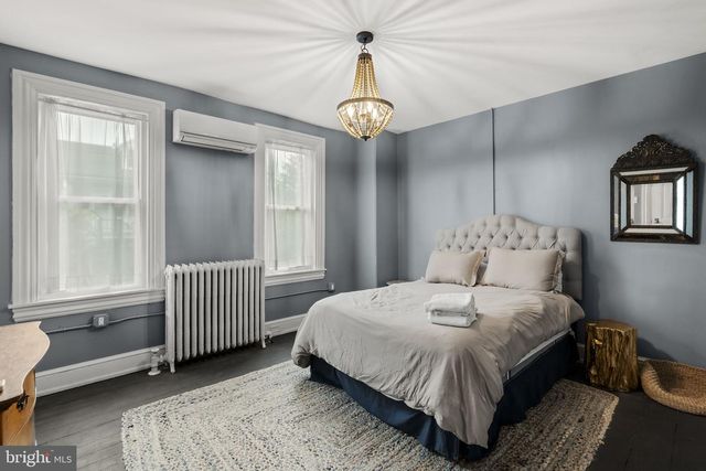 449 W WALNUT ST, Lancaster, PA 17603