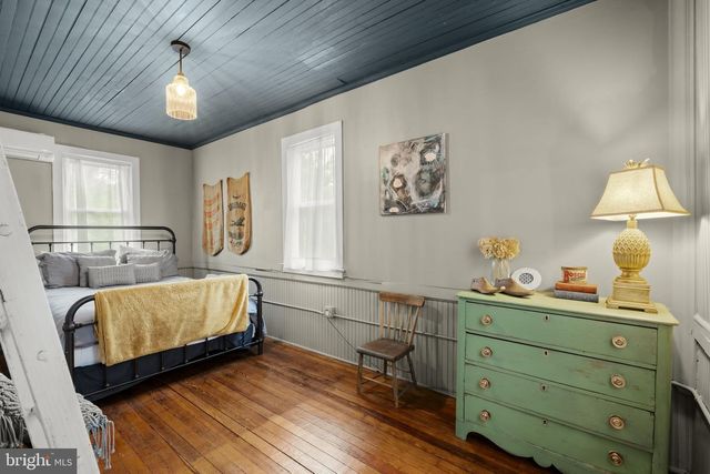 449 W WALNUT ST, Lancaster, PA 17603