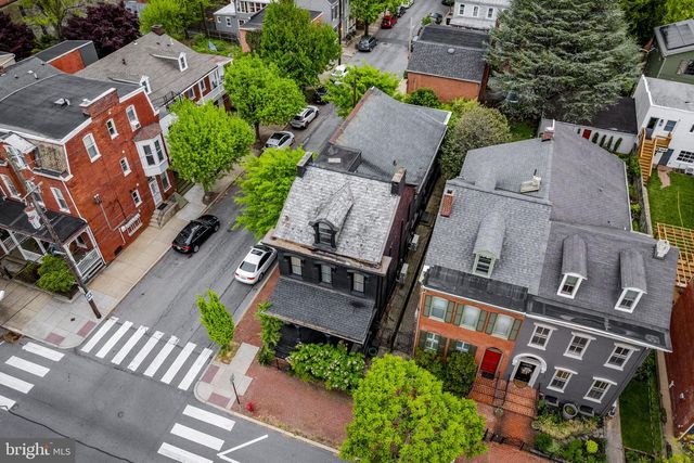 449 W WALNUT ST, Lancaster, PA 17603