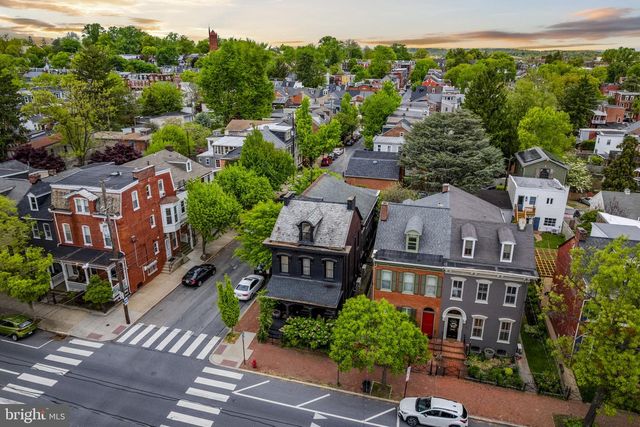 449 W WALNUT ST, Lancaster, PA 17603