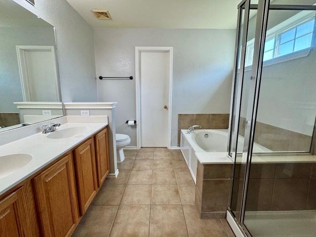 137 Firewheel CV, Kyle, TX 78640