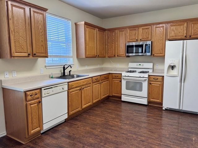 137 Firewheel CV, Kyle, TX 78640