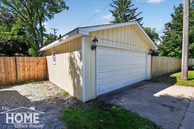 315 E Main Street, Vernon, MI 48476