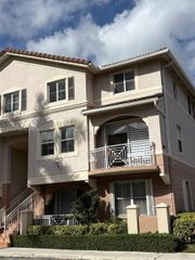 8930 W Flagler Street 201, Miami, FL 33174