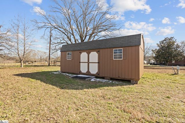 10025 Augusta Road, Pelzer, SC 29669