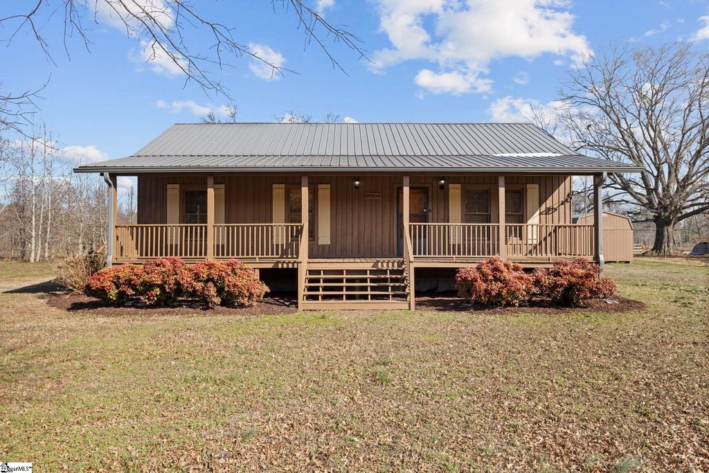10025 Augusta Road, Pelzer, SC 29669