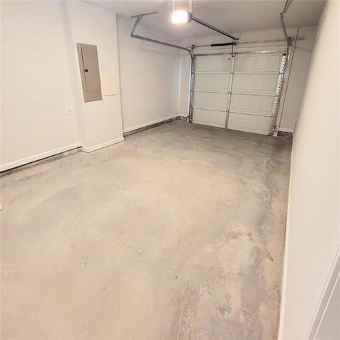 112 Werner Brook Way SW, Atlanta, GA 30354