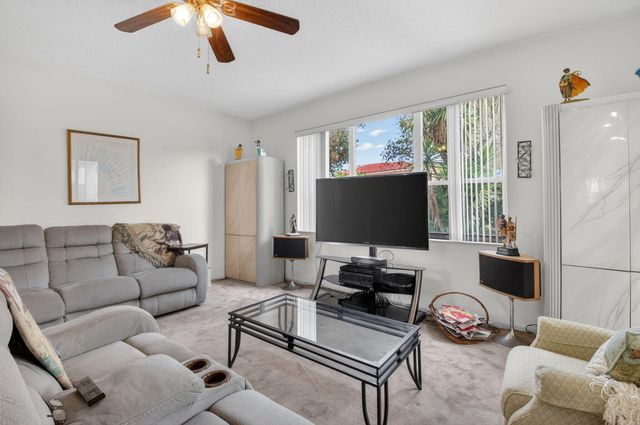 7106 Taylorwood Drive, Lake Worth, FL 33467