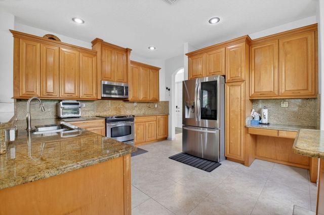 7106 Taylorwood Drive, Lake Worth, FL 33467