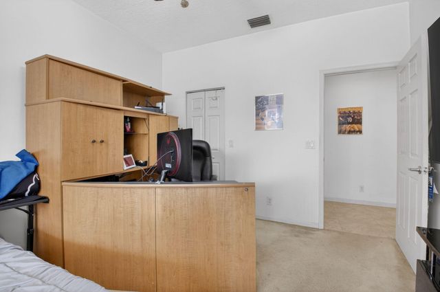 7106 Taylorwood Drive, Lake Worth, FL 33467