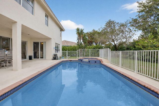 7106 Taylorwood Drive, Lake Worth, FL 33467