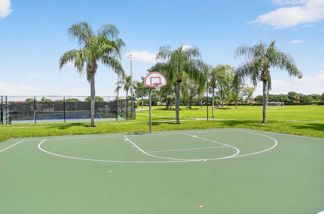 7106 Taylorwood Drive, Lake Worth, FL 33467